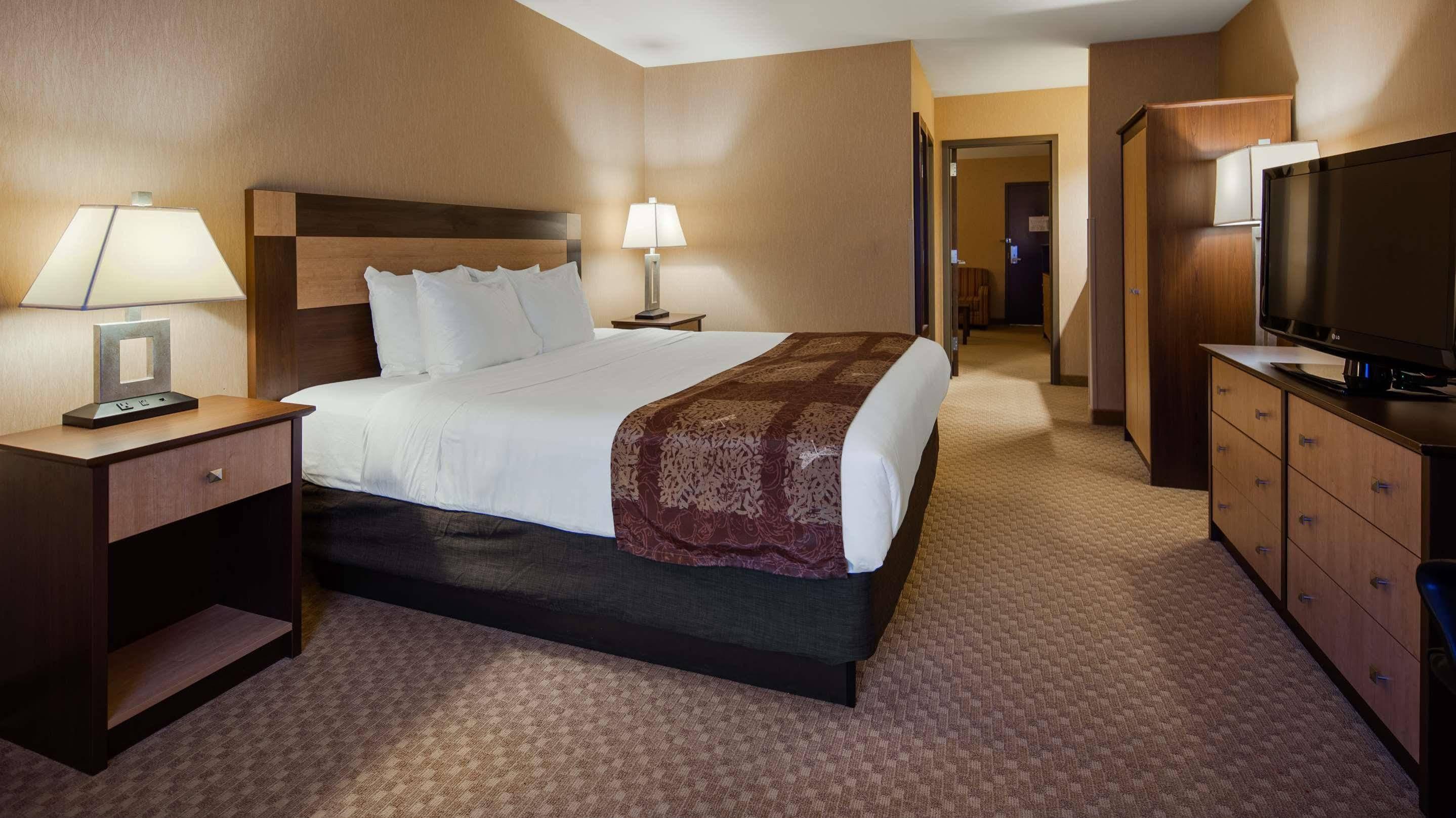 Crandon Inn&Suites Extérieur photo